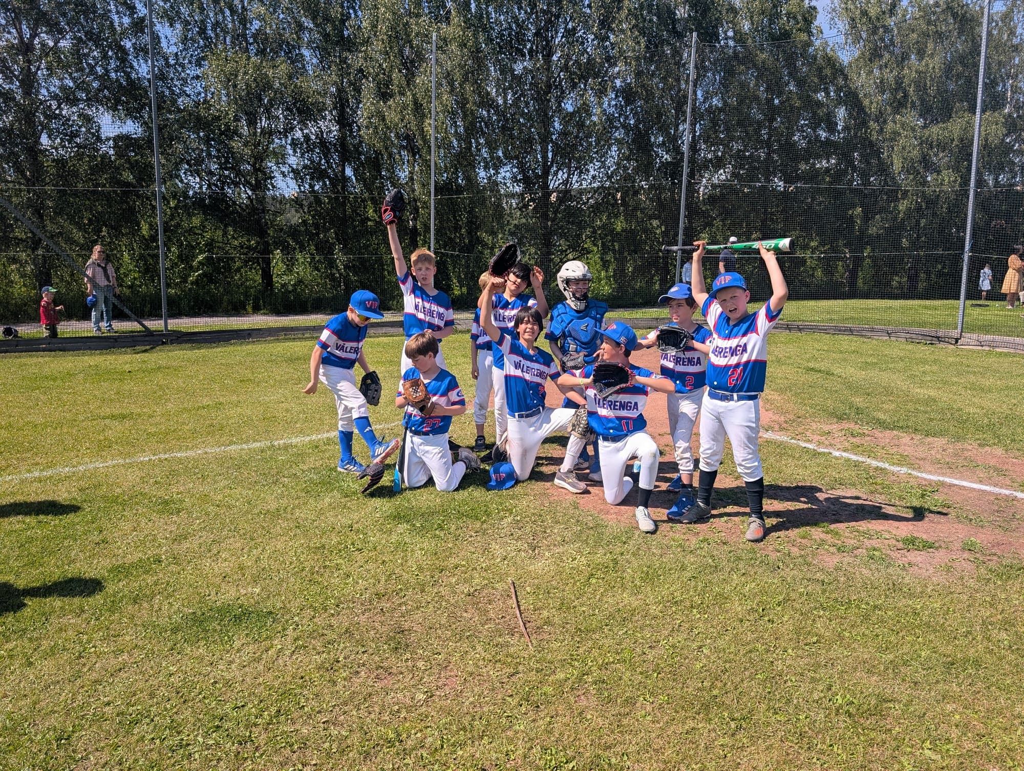Vålerenga Little League barn som spiller baseball